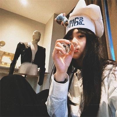万盏灯下